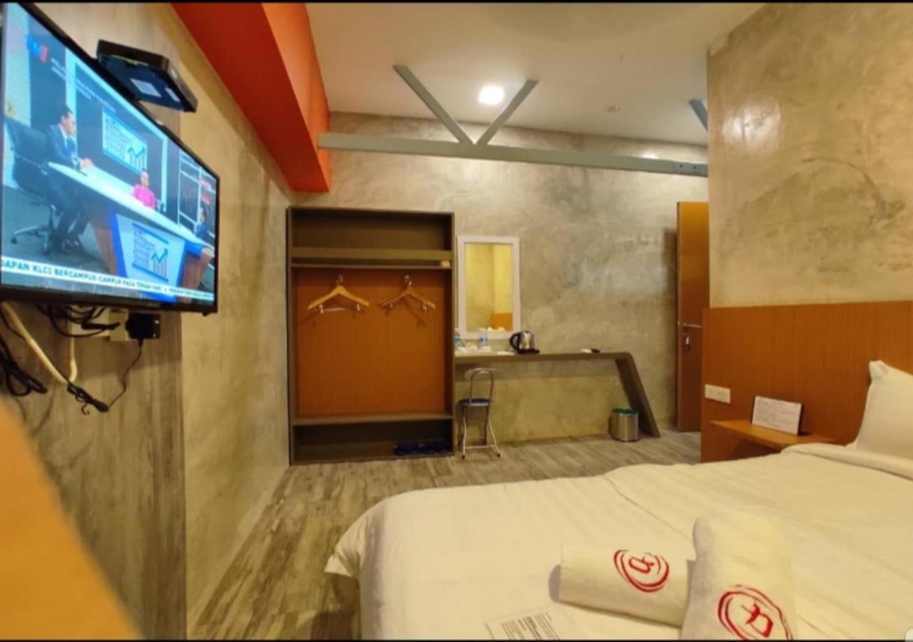 Rick Resort Teluk Intan Buitenkant foto