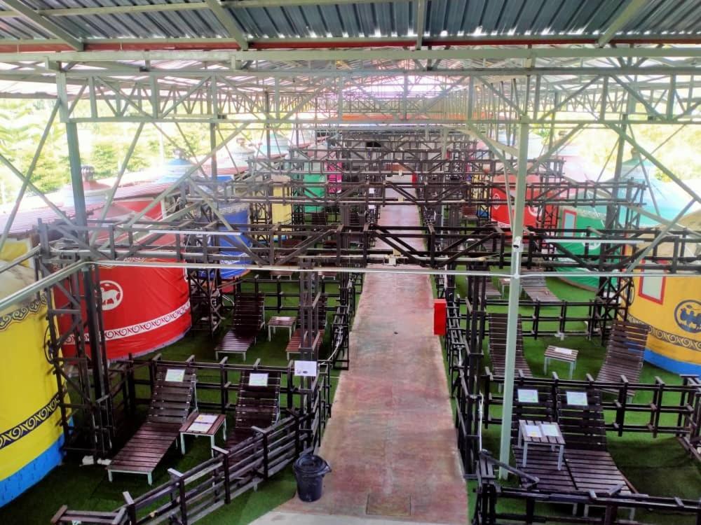Rick Resort Teluk Intan Buitenkant foto