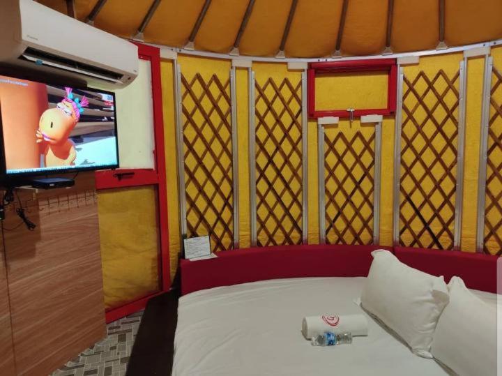 Rick Resort Teluk Intan Buitenkant foto