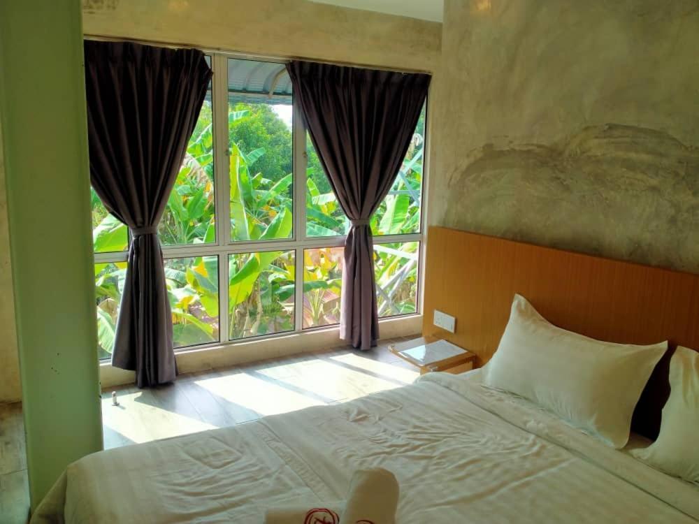 Rick Resort Teluk Intan Buitenkant foto