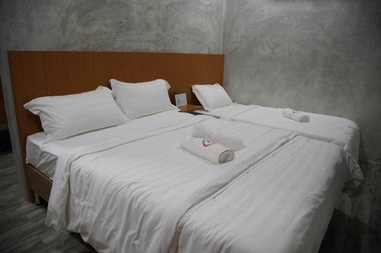 Rick Resort Teluk Intan Buitenkant foto